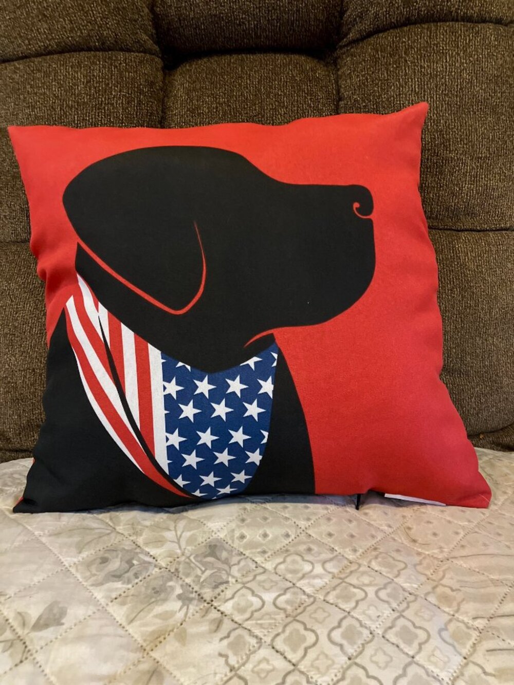 Patriotic Dog Pillow Indoor/Outdoor 16x16 Like New